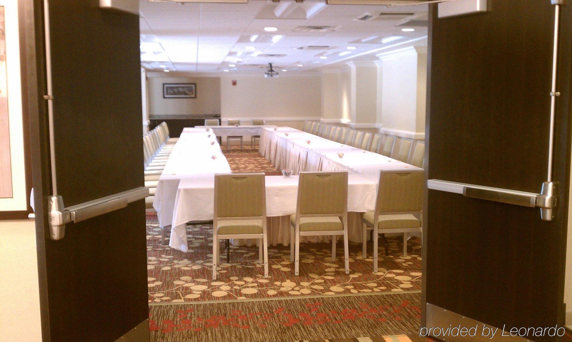 Courtyard By Marriott Bethesda Chevy Chase Hotel Buitenkant foto